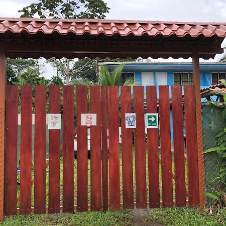 Hotel One Love Puerto Viejo Puerto Viejo de Talamanca エクステリア 写真