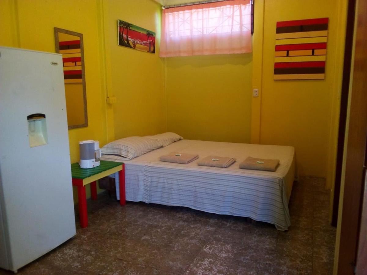 Hotel One Love Puerto Viejo Puerto Viejo de Talamanca エクステリア 写真