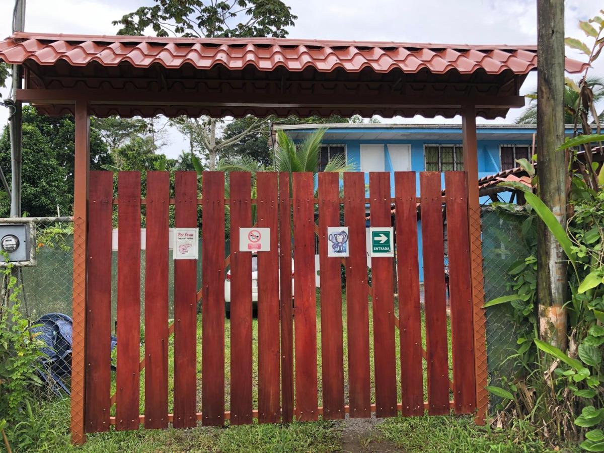 Hotel One Love Puerto Viejo Puerto Viejo de Talamanca エクステリア 写真