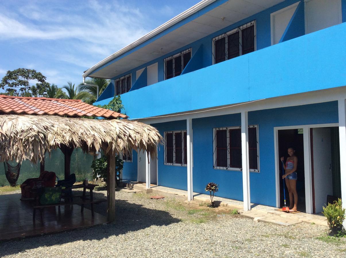 Hotel One Love Puerto Viejo Puerto Viejo de Talamanca エクステリア 写真